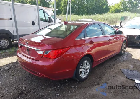 2013 Hyundai Sonata Gls z USA, uszkodzony, nr VIN 5NPEB4AC2DH722644
